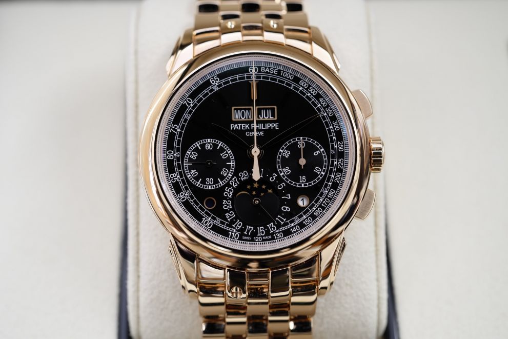 Patek Philippe Perpetual Calendar Chronograph Ref. 5270/1R-001 rose gold full set like mint