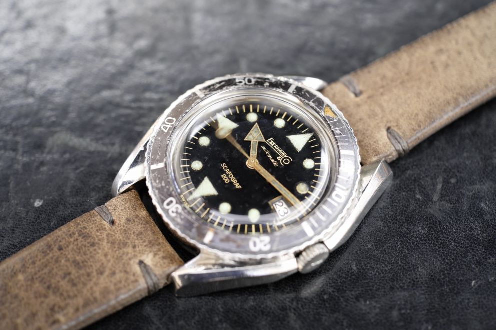 Eberhard & Co. Scafograf 200 Gilt Black dial Vintage Diver