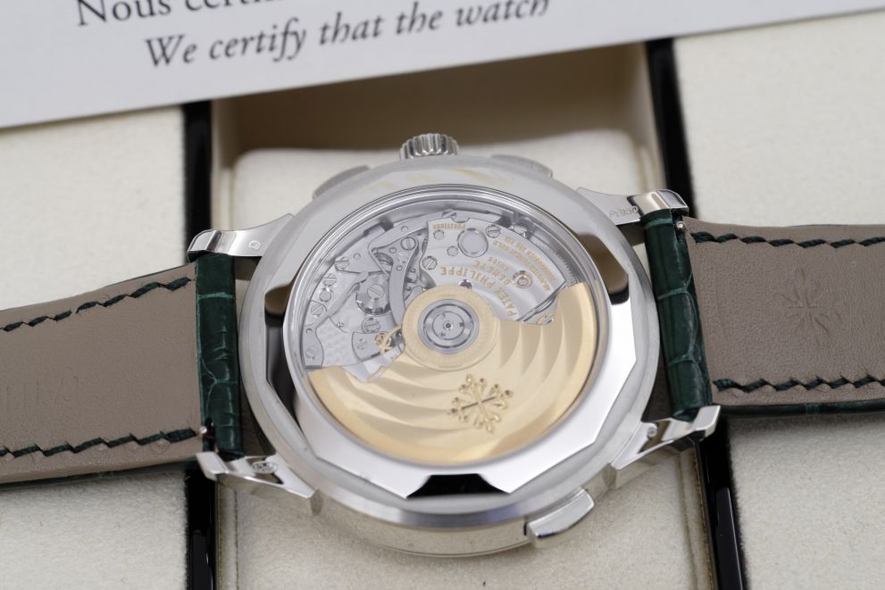 Patek Philippe World Time Flyback Chronograph Ref. 5930P Platinum green dial full set 2022