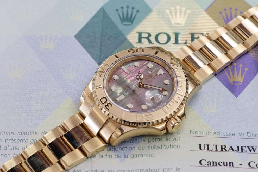 Rolex Yacht-Master 40 NOS New Stickers Tahitian MOP Dial Yellow Gold 18kt with papers