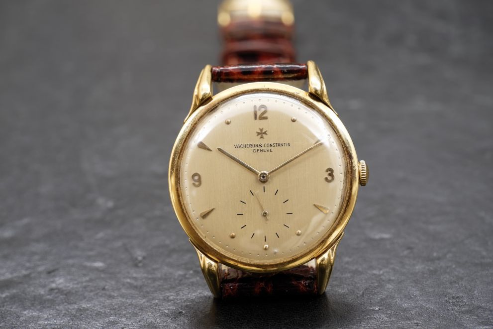 Vacheron & Constantin Ref. 4523 Vintage oversize Fancy lugs Yellow Gold 18kt - indelebile cal.p453