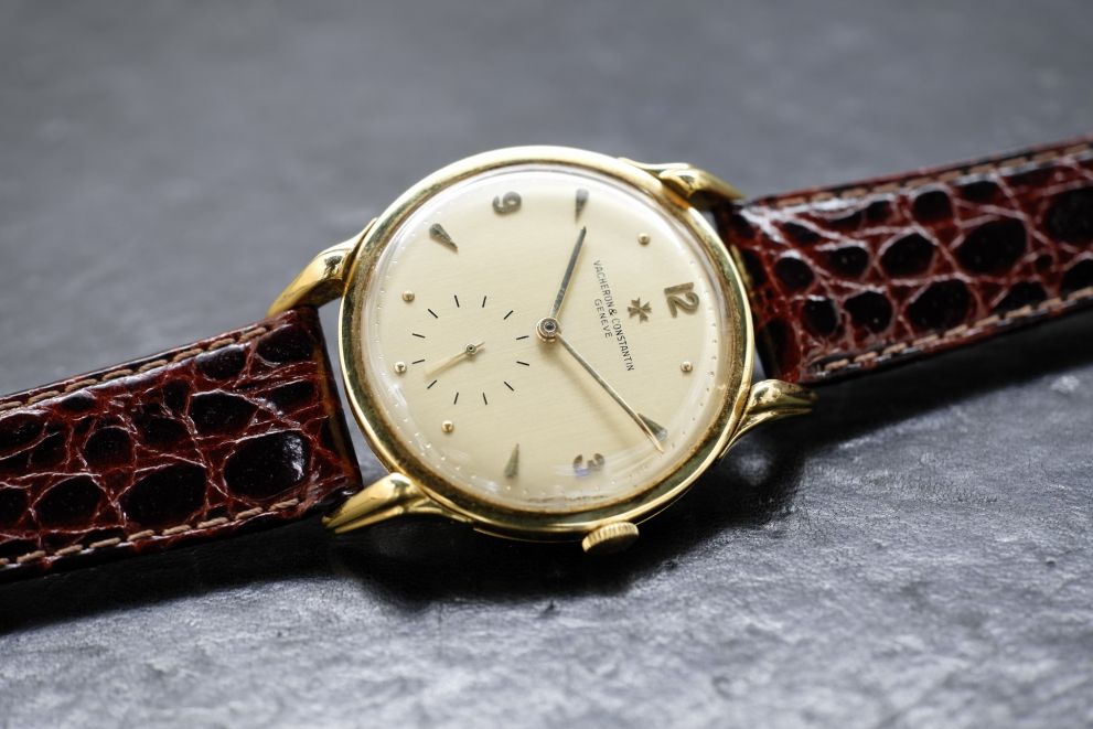 Vacheron & Constantin Ref. 4523 Vintage oversize Fancy lugs Yellow Gold 18kt - indelebile cal.p453