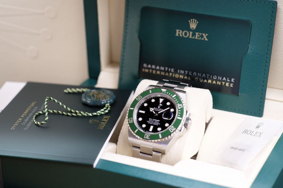 Rolex Submariner Date Ref. 126610LV "Starbucks" NEW Unworn full set