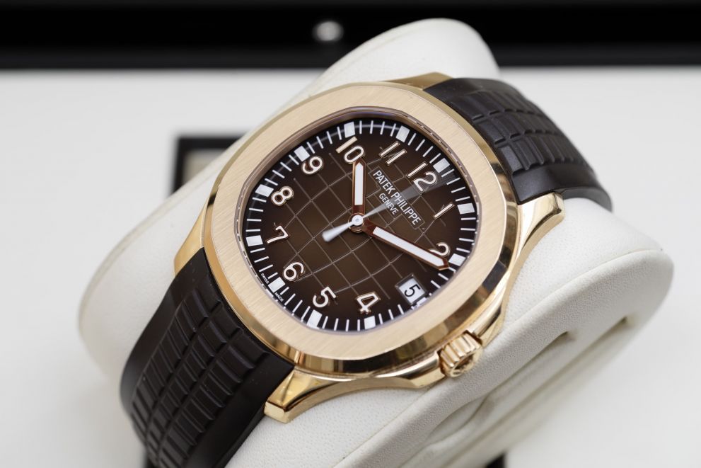 Patek Philippe Aquanaut jumbo rose gold 5167r full set b/p - 2013 top conditions