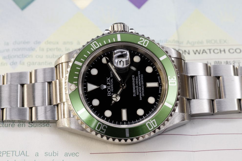 Rolex Submariner Date Ref. 16610LV "Fat Four" Full set F4