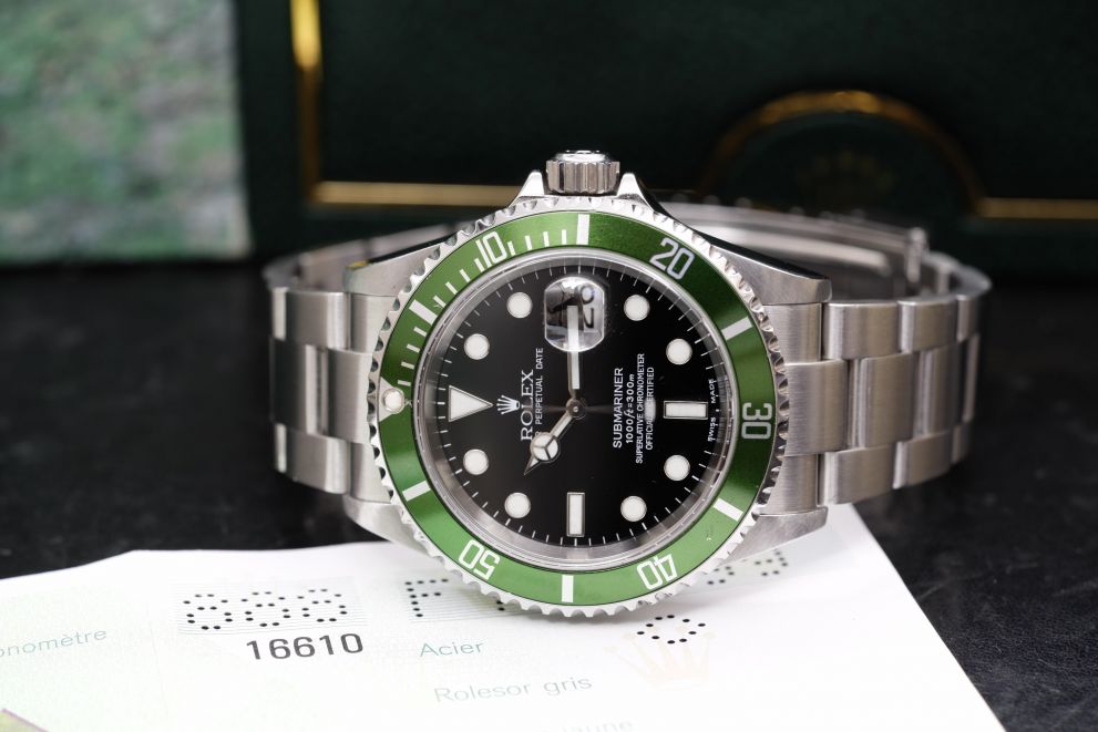 Rolex Submariner Date Ref. 16610LV "Fat four" F1 full set