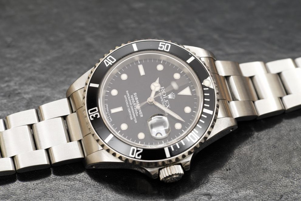 Rolex Submariner Date Ref. 16610 tritium dial - unpolished case L serie