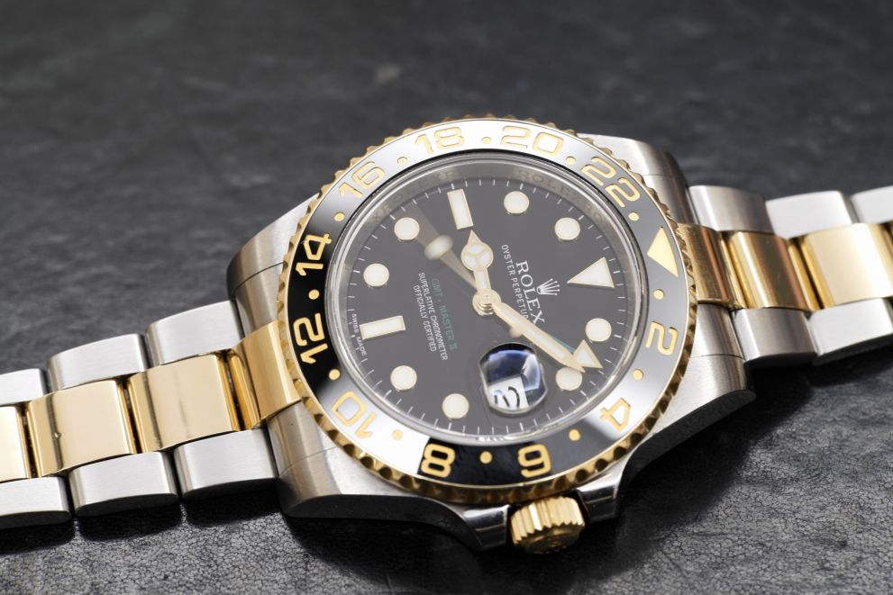 Rolex Gmt-Master II Ref. 116713LN Steel / Gold