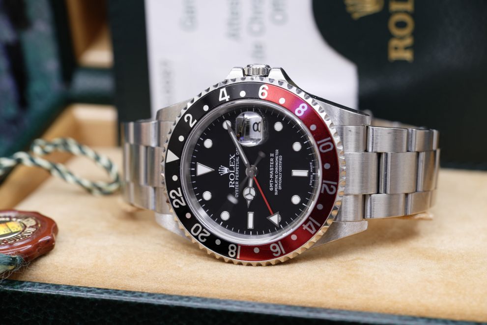 Rolex GMT-Master II "Coke" SEL No Holes full set b/p